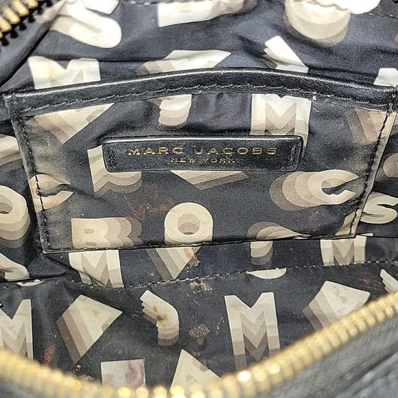 Marc Jacobs Black Leather Crossbody Bag - Picture 12 of 13